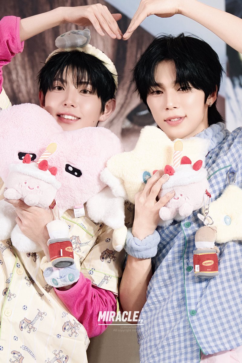 Miracle4so913's tweet photo. 260904 SW
🐾🦦
#SOGEON #소건 
#유키  #YUKI  
#NEXZ #넥스지 https://t.co/cOWA2zSaI3