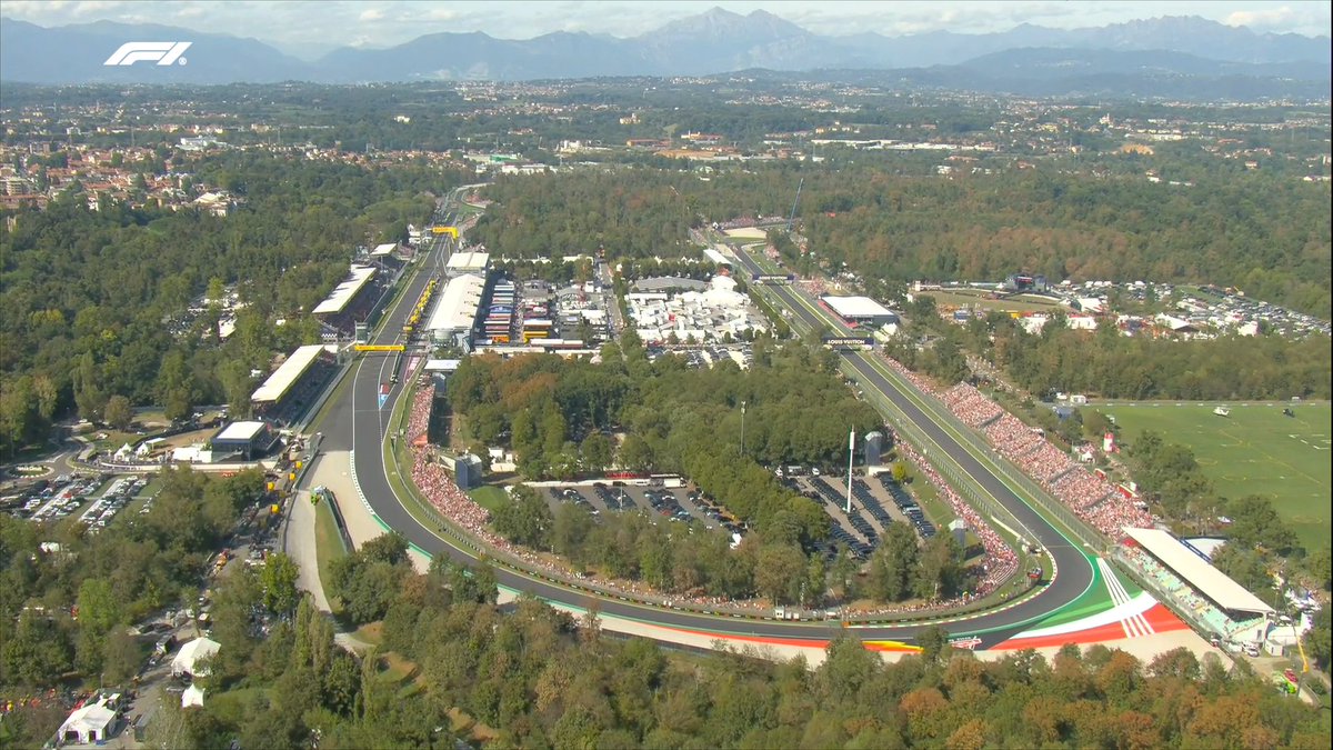 F1's tweet photo. The scene is set... here we go 🙌

#F1 #ItalianGP https://t.co/P9yWKNPHhO