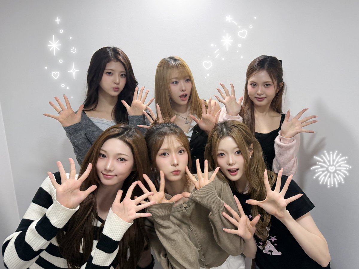 official_KIIRAS's tweet photo. [📸]

260905 KIIRAS 2nd Single ‘TA TA’ 발매 기념 팬사인회 완료💘

‘키블리’ 이부분 진짜 감동..︎❤︎ 
팡팡 터지는 불꽃놀이보다 키블리 미소가 더 예뻐🎇

#KIIRAS #키라스
#TATA #KIIRAS_TATA https://t.co/XW8RTmdHHk