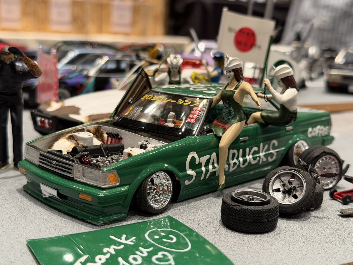 manmaru_8780's tweet photo. 個人的にめっちゃ私のつぼな作品✨️

車体はもちろん細かいところまで
丁寧にいじっててなおかつこの遊び心🔥

一度某カフェに怒られた方が良いです(笑)
(⬆️めっちゃ褒めてます！)

#HME2026 https://t.co/WRPboJRfBQ