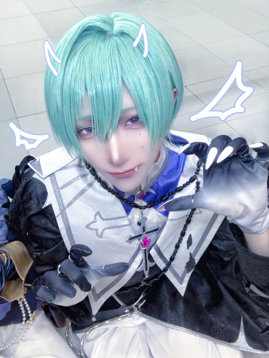 hibi__373's tweet photo. cosおそくほ👻 https://t.co/ojSSvo6TlZ