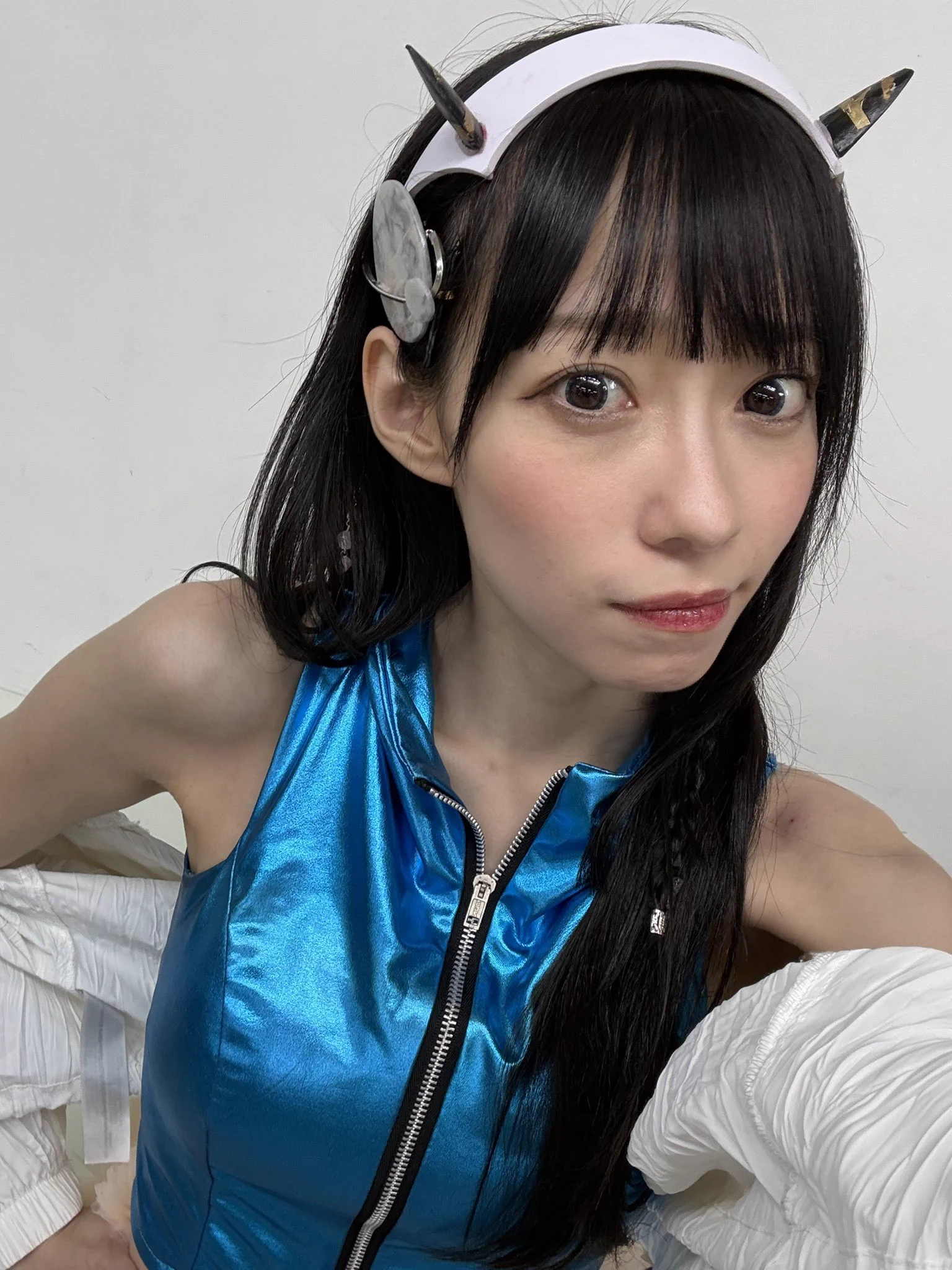 石塚朱莉 (@akari_0711) / X