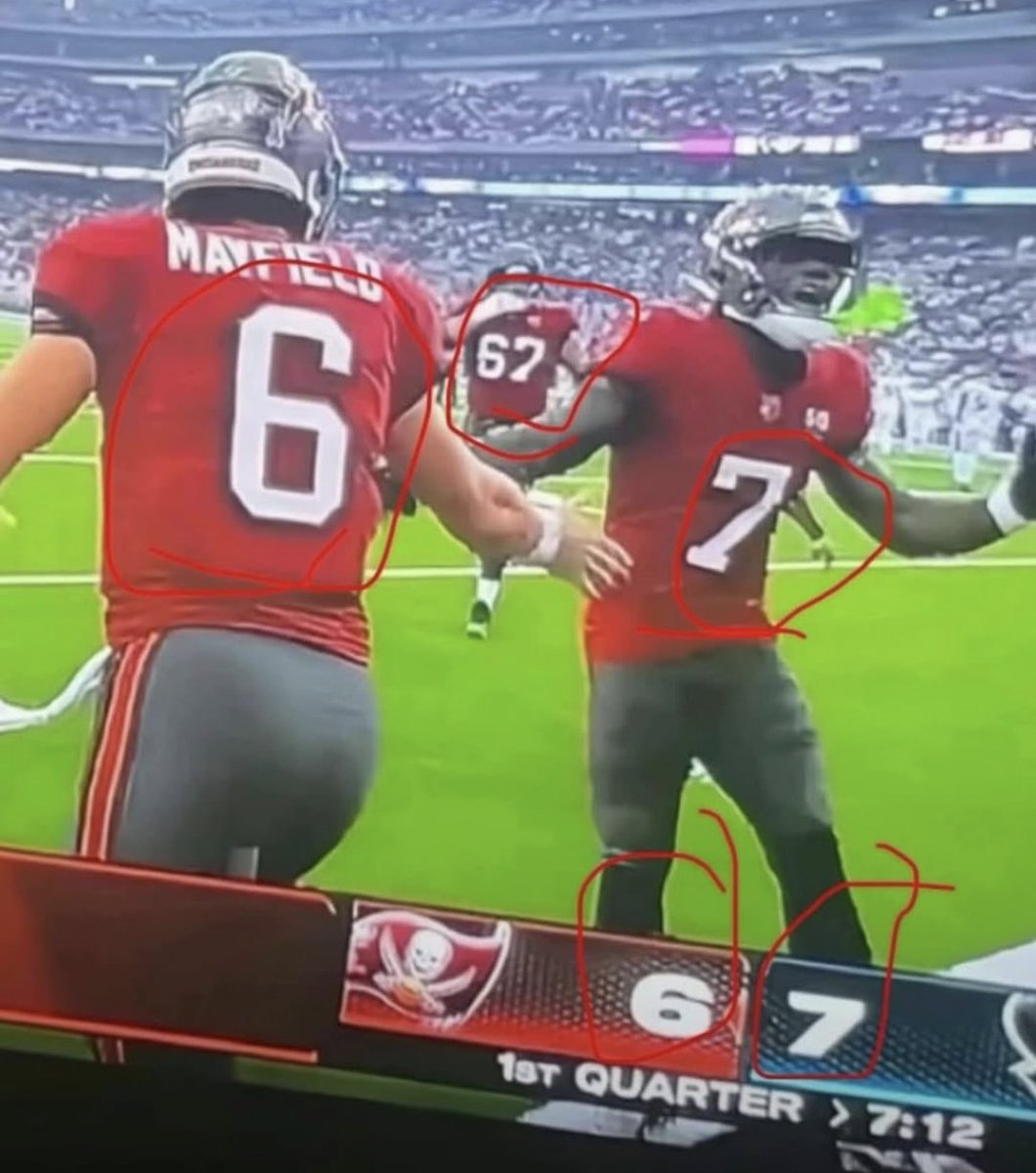 NoContextHumans's tweet photo. The best photo of all time. https://t.co/GSJaDjCEAd