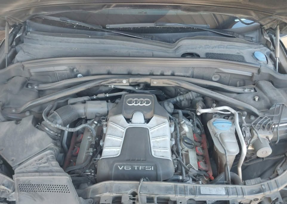 CindieSiever's tweet photo. Straight from sunny Arizona, an Audi SQ5 found for our client. It will soon set off from a California port on its way to Poland. Congratulations! Dreaming of importing a car from the USA? AutoCalifornia supports clients across Poland at every https://t.co/CQssFXwgs3