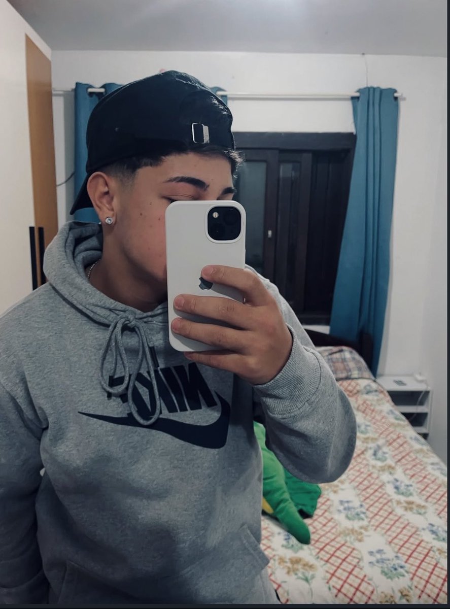 riqueswzz's tweet photo. Nɪᴄᴏʟᴀs Rɪǫᴜᴇʟᴍᴇ🔥

17Y  Cʜᴀʀʀᴀᴅᴏ E Cʜᴀᴛᴀ̃ᴏ https://t.co/a3MOUAnQZA