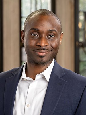 USinNigeria's tweet photo. Join us in welcoming Dr. Cajetan Iheka to Nigeria!
 Starting August 20, the @Yale Professor of English begins a 10-month Fulbright appointment at the @UnilagNigeria. Dr. Iheka serves as director of Yale's Whitney Humanities Center, Chair of the Council on African Studies, Head of the Yale Africa Initiative, and Editor-in-Chief of African Studies Review.
 At UNILAG, he will lead seminars and training for early-career faculty and postgraduate students. He will also lead course development, contribute to graduate curriculum redesign, and mentor faculty through teaching and publishing workshops.
 Did you know that since 1960, there have been over 1,200 @FulbrightPrgrm scholars throughout Nigeria, many of whom currently occupy leadership positions in government as well as public, private and international institutions?

#USinNigeria