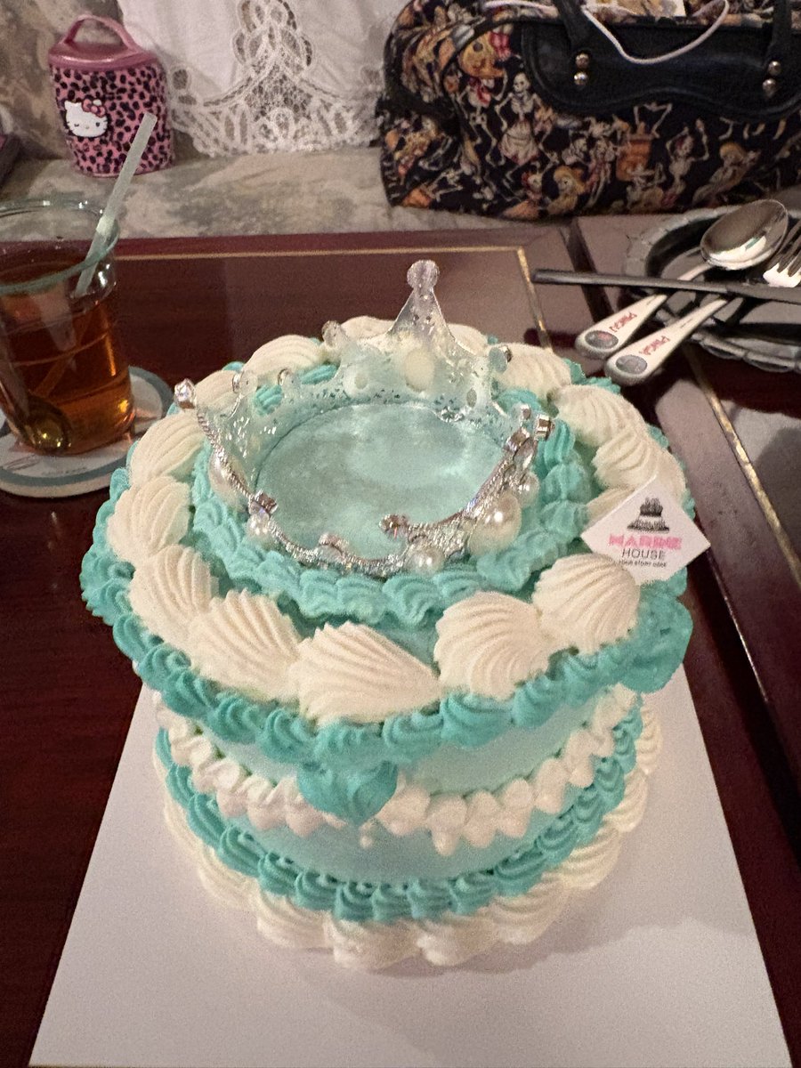 ylmlm_nani's tweet photo. 可愛いケーキたち https://t.co/cq6efNYW0N