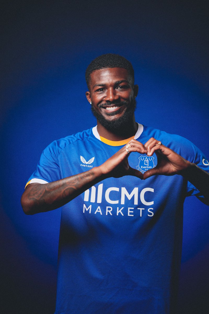 Everton's tweet photo. AMN 🤝 EFC https://t.co/U9pOnlXxap