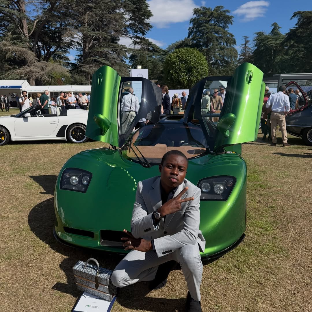 jarpel26's tweet photo. Some of them no fi relate o 🤩😝 I will never be poor in my life omo see Luxury 😩 https://t.co/yeDaN3AltX