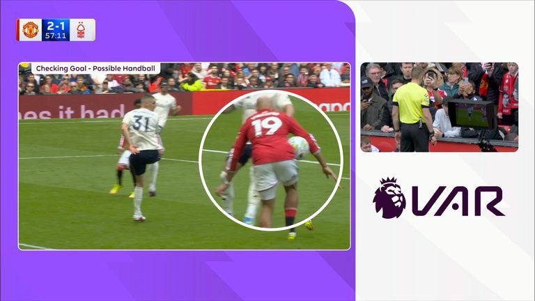 Liambrad06's tweet photo. Not a clear handball, but neco’s is a clear handball???

corrupt PGMOL strikes against #NFFC again https://t.co/HO9vXaAwwO