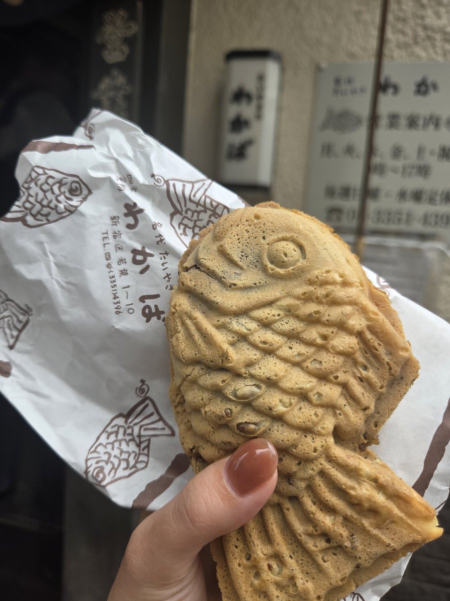ppp_mmmo's tweet photo. 今日のカロリー。アップルパイはビストロのやつだけど勿論写真外で爆食している。+1.1kg https://t.co/jbMeXQ9YDd