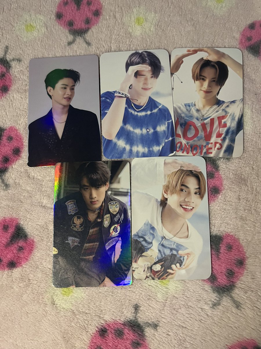 PeXkin's tweet photo. ขายการ์ดเด็กๆบัส
ค่าส่ง 50 พร้อมโอนลดได้คั้บ

สนใจสอบถาม DM หรือทักไลน์หน้าแอคได้เลยนะคั้บ

#ตลาดนัดบัส #ตลาดนัดsonray #ตลาดนัดbus #ตลาดัด https://t.co/FcbRhfgqWs