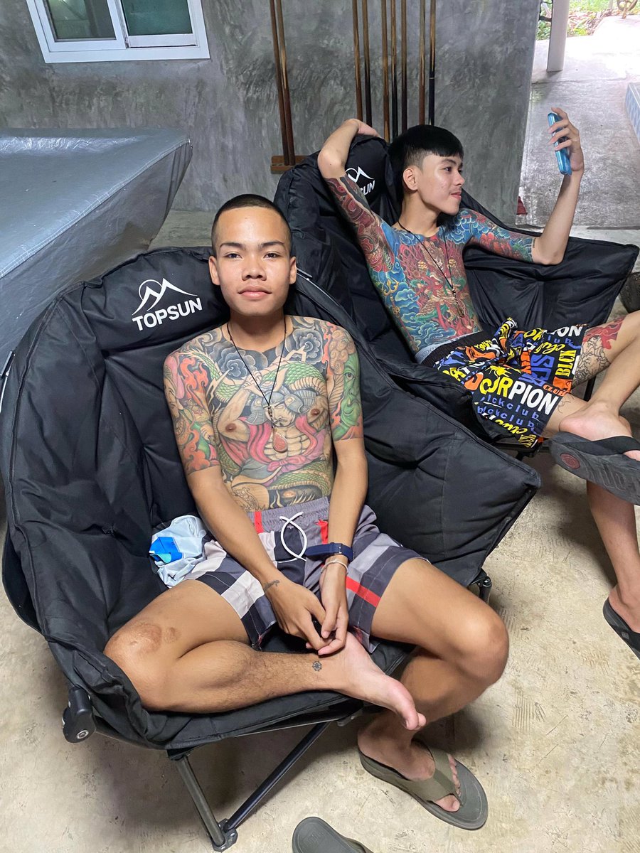 Suthirak2009's tweet photo. เหงาทุกวันเลยย🥺 #ราชบุรี https://t.co/Qufb88iB2L