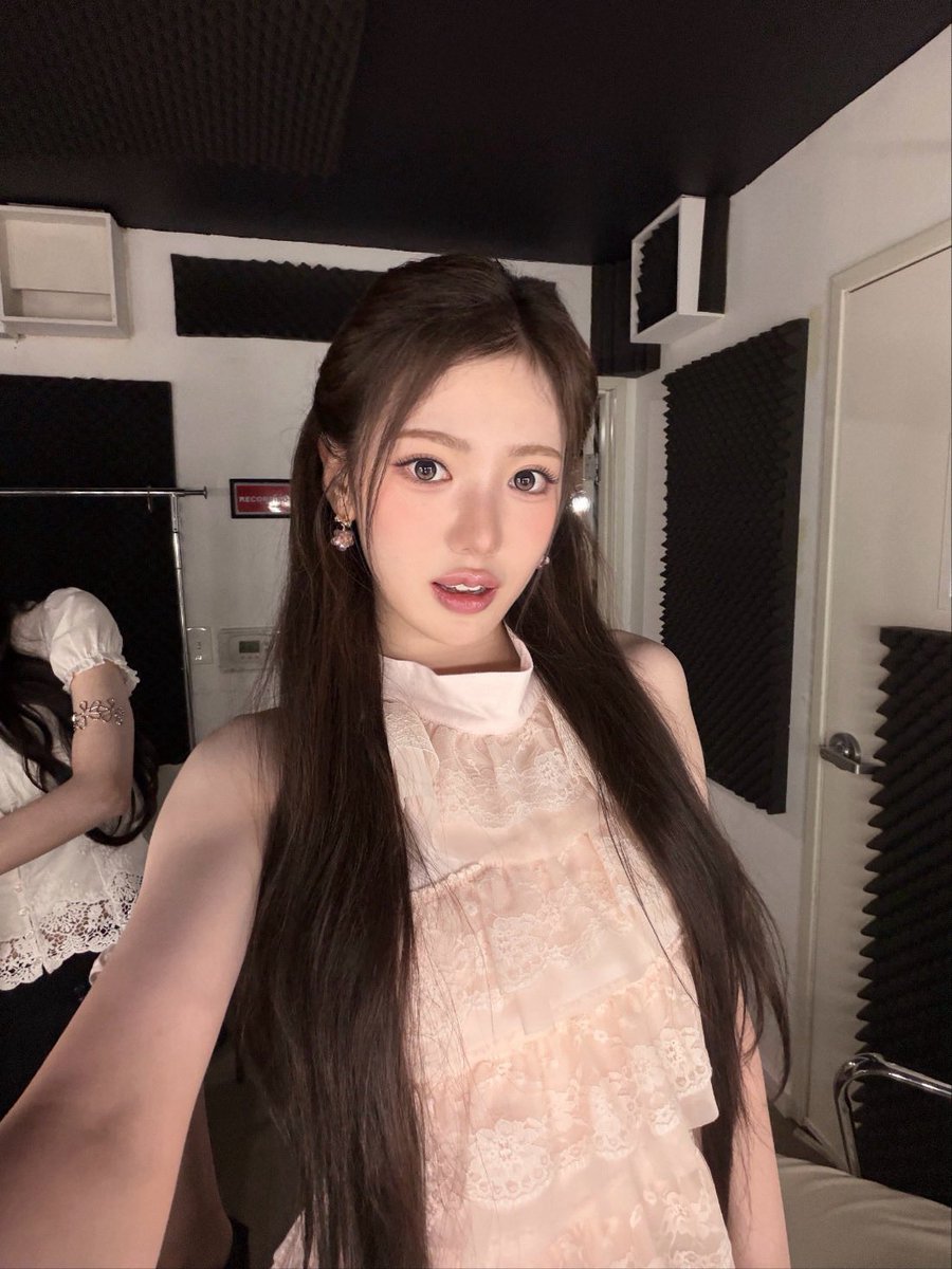 sukykiii's tweet photo. 260905 #수이 버블 🫧 https://t.co/VvAmjAYFcH