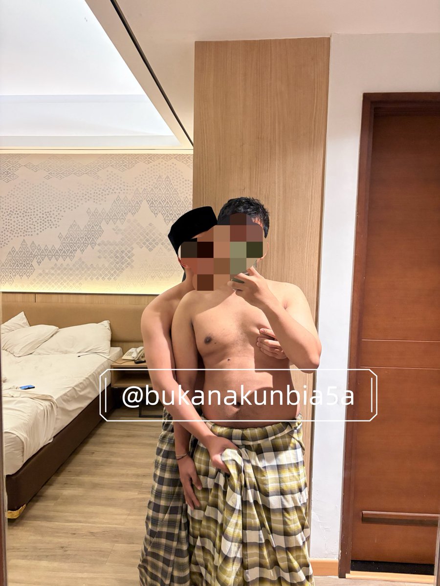 bukanakunbia5a's tweet photo. w/@sarungsarungan1 🩵 https://t.co/WaNlPGeDbt