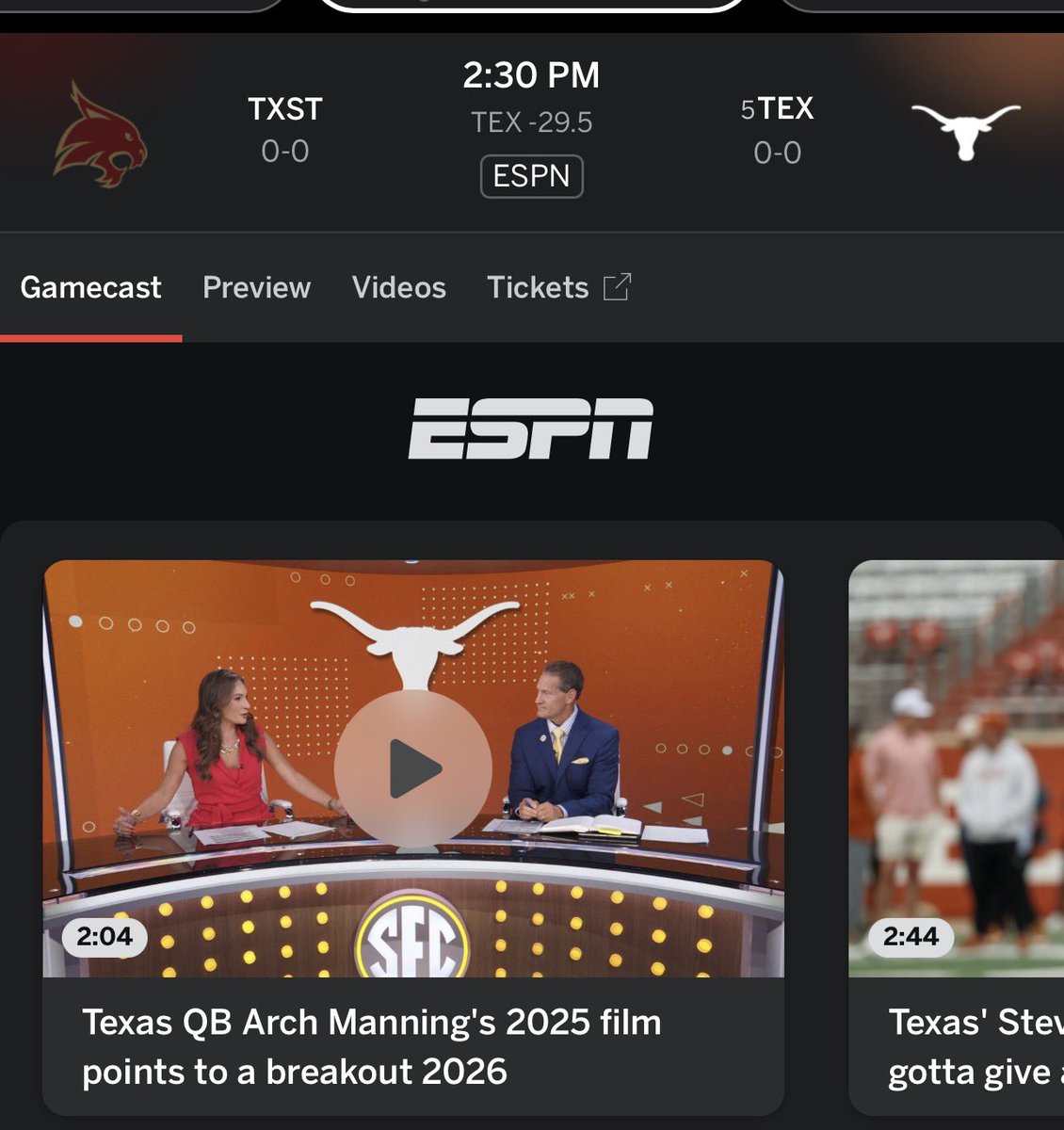 AgKnocks's tweet photo. Texas State grads facing a huge dilemma today https://t.co/ZVcCj8EiLM