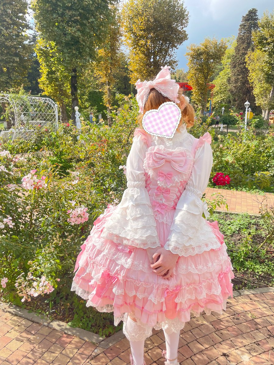 HokiOwO's tweet photo. #ロリータ #Lolita #リズリサ #おすすめ https://t.co/WyrHvNC6N3