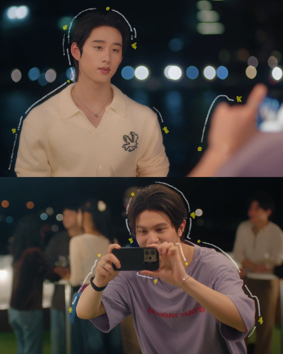 YouManiacSeries's tweet photo. มีตากล้องส่วนตัวแบบนี้นี่ดีจังเลยน้าา จัดท่าทางให้ มีรูปสวยๆ ไว้ลงอวดคนอื่นอีก น่าอิจฉาเนอะ🤭 #YouManiacSeriesEP2 https://t.co/lErt2p2zLA