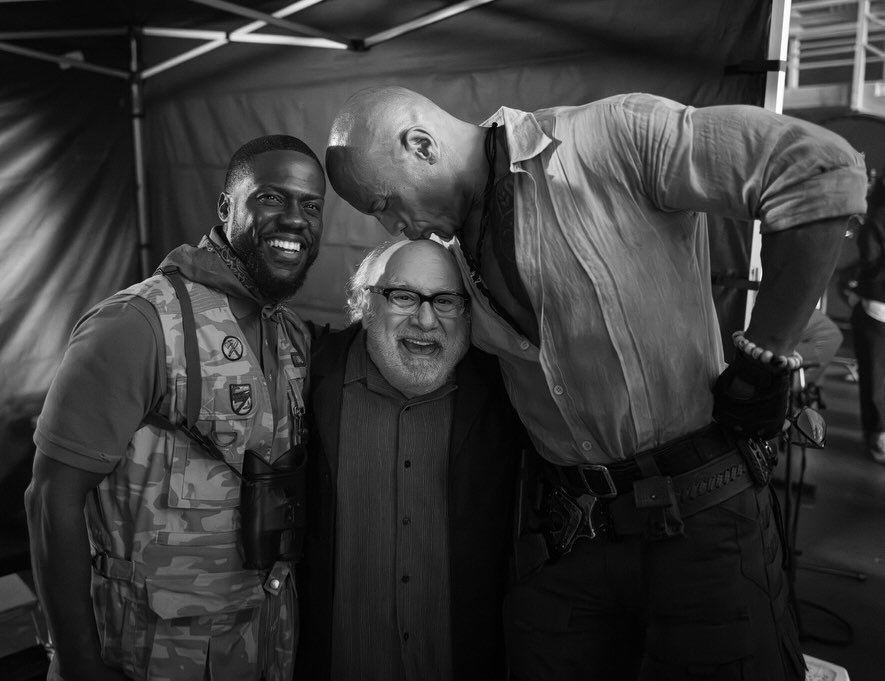 Jake_kasdan's tweet photo. That’s an official Jumanji wrap on the one and the only, Danny DeVito 👏🏾

To work with you, and learn from you has been an honor ~ and to call you my friend, will always be a privilege. Thank you, brother for your anchoring heart and JOY throughout our Jumanji franchise.
#Jumanji https://t.co/8JZhoTm5tE