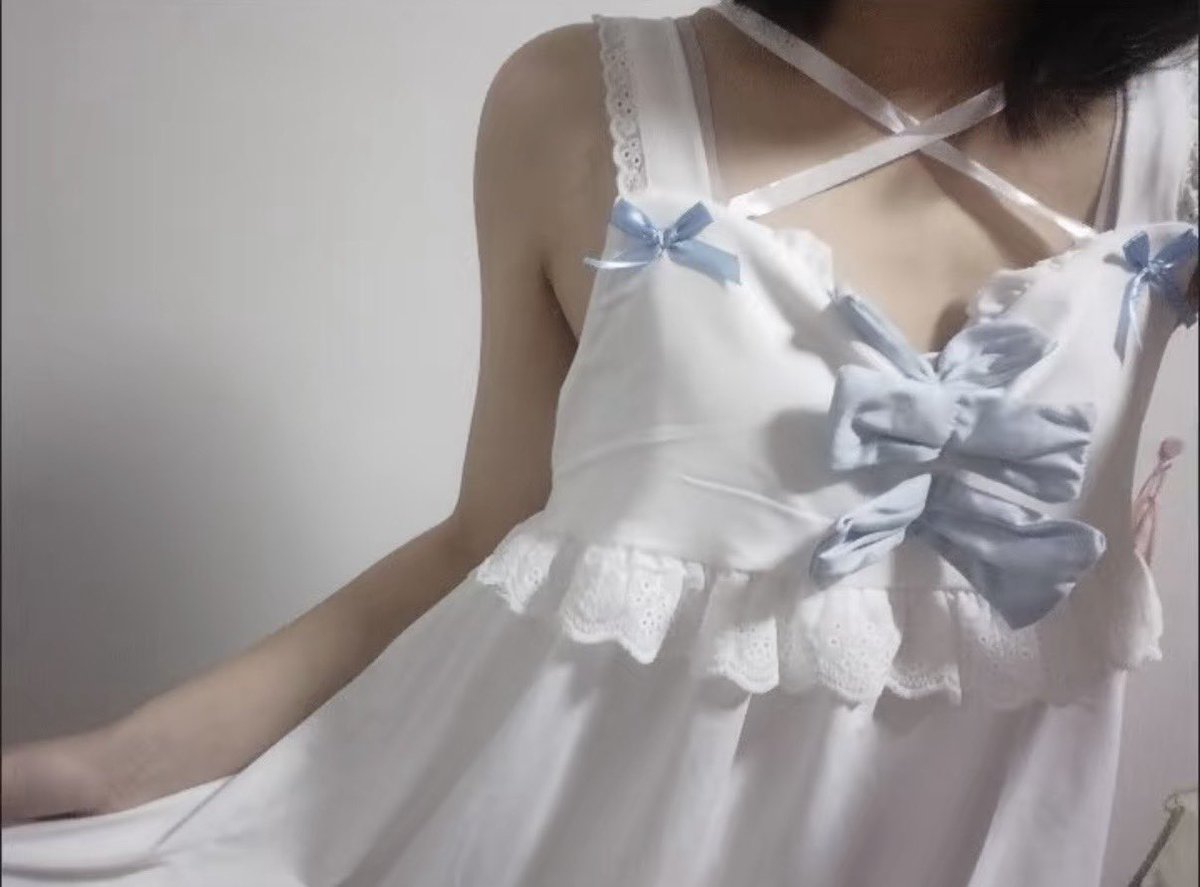 csenitin's tweet photo. 如果秋天有一个奇迹，希望是我的胸长到大D #mtf #含糖 https://t.co/LHDSReG3DK