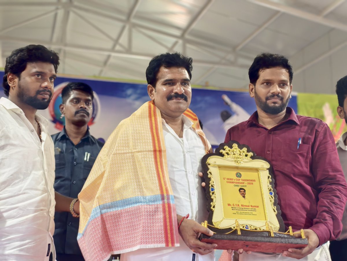 CTR_Nirmalkumar's tweet photo. இன்று 05.09.2026, மதுரை மாவட்டம், டோக் நகர்,  உள்ள ஓம் சாதனா சென்ட்ரல் பள்ளி உள்விளையாட்டு அரங்கில் நடைபெற்ற 5-ஆம் ஆண்டு ஹீரோஸ் கோப்பை டேக்வாண்டோ சாம்பியன்ஷிப் போட்டியில் கலந்து கொண்டு மாணவர்களுக்கு பரிசு வழங்கிய போது. https://t.co/0IutiWaKhP