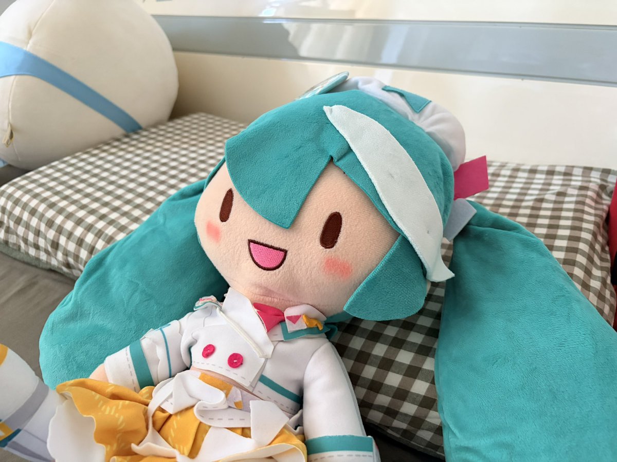 Tele0122's tweet photo. 友達募集‼️👐🏻
初音ミクやVOCALOIDを同様に好きな友人を募集したいと考えております。皆様と楽しく交流できれば幸いです。☺️
今年は日本で初めて初音ミクのライブを観に行く年です。今後もぜひもっと行きたいです！
#初音ミク好きさんと繋がりたい
#ボカロ好きと繋がりたい
#ボカロ好きさんと繋がりたい https://t.co/4sdUKj40no