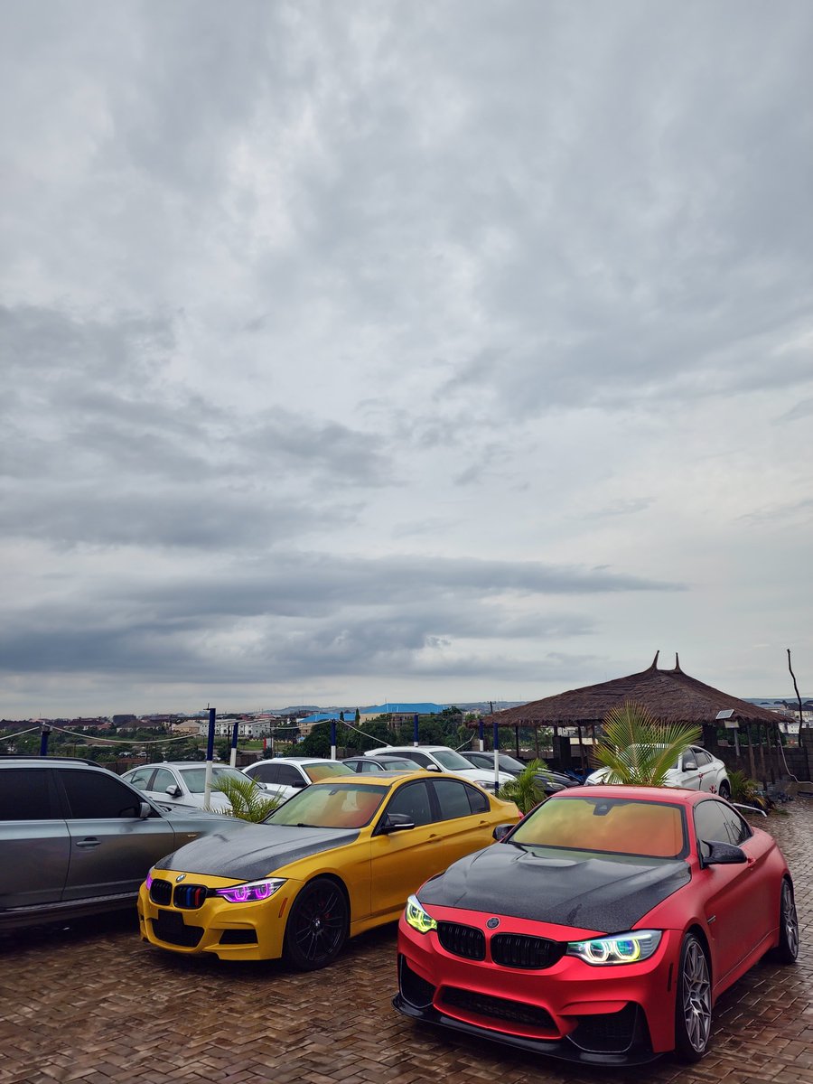 WilJay_1's tweet photo. If you're sad, go look at  your car, if you're still sad you bought the wrong car! https://t.co/FfxB0C6o8G