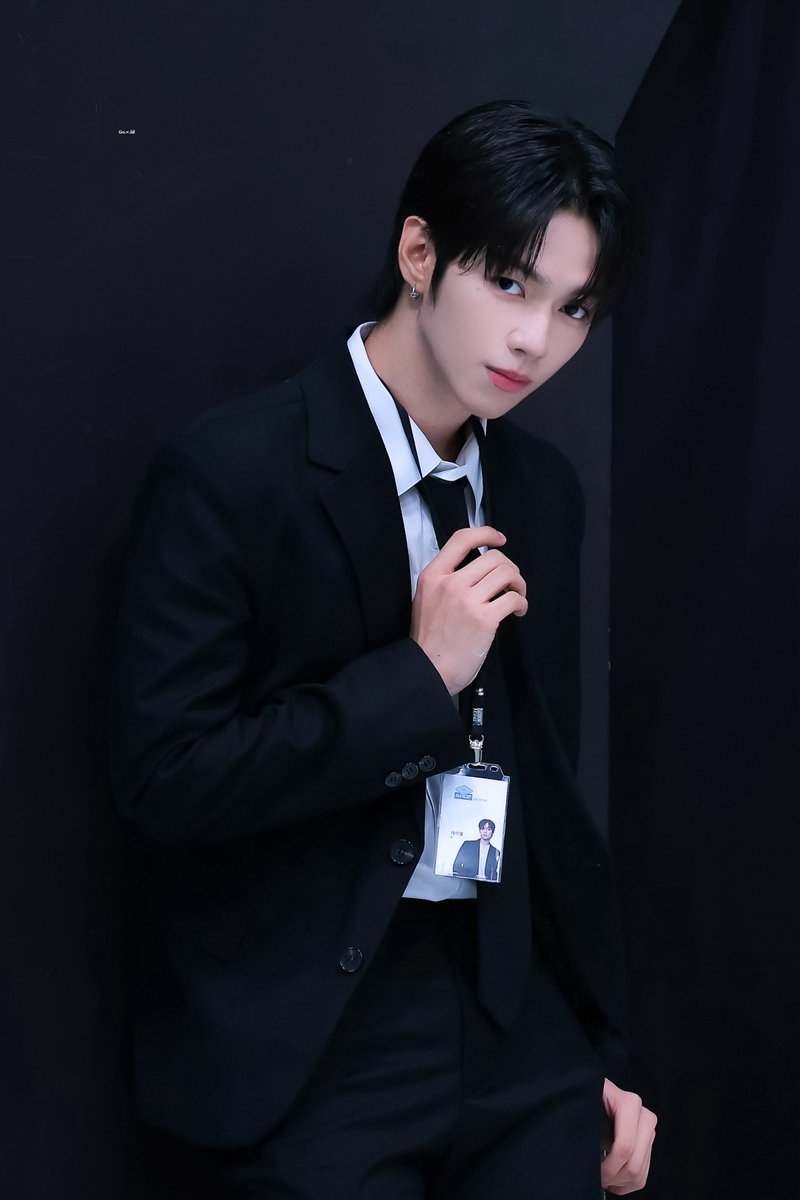 J0421L's tweet photo. 260905
#제이엘 #JL 
#AHOF #아홉 https://t.co/qcOdvXK42S