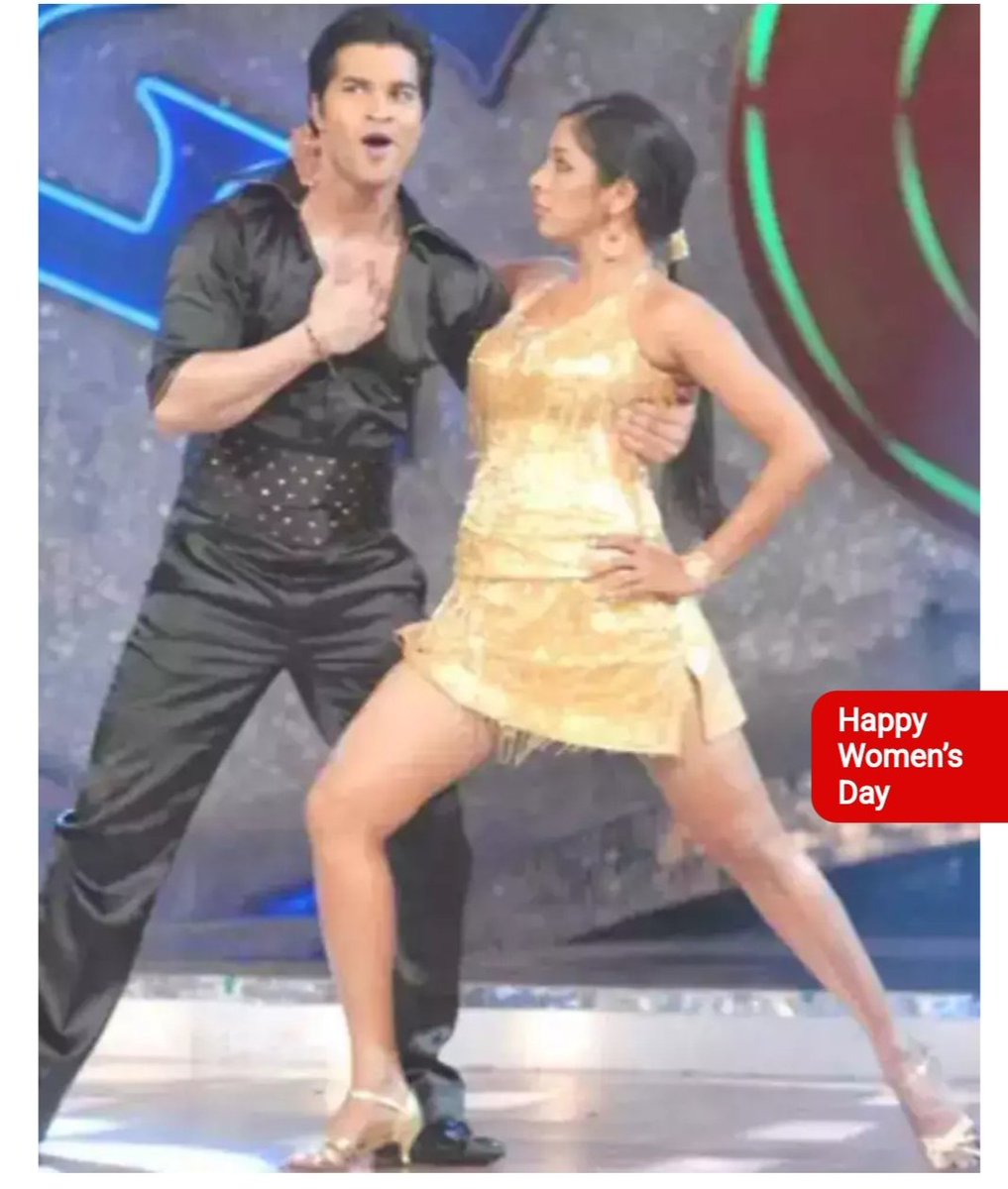 Chandra86721087's tweet photo. #Anupamaa #RupaliGanguly
Hottest girl in a dance reality show 😍😍❤️❤️🔥🔥🔥🧿🧿
RUPALI 26 YRS OF EXCELLENCE https://t.co/Py54JKzhn1