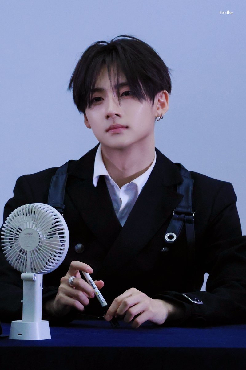 WonAndOnly0508's tweet photo. 260905

#SANGWON #상원 
#LEESANGWON #이상원 
#ALPHADRIVEONE   #알파드라이브원 https://t.co/xaR9WYyq54