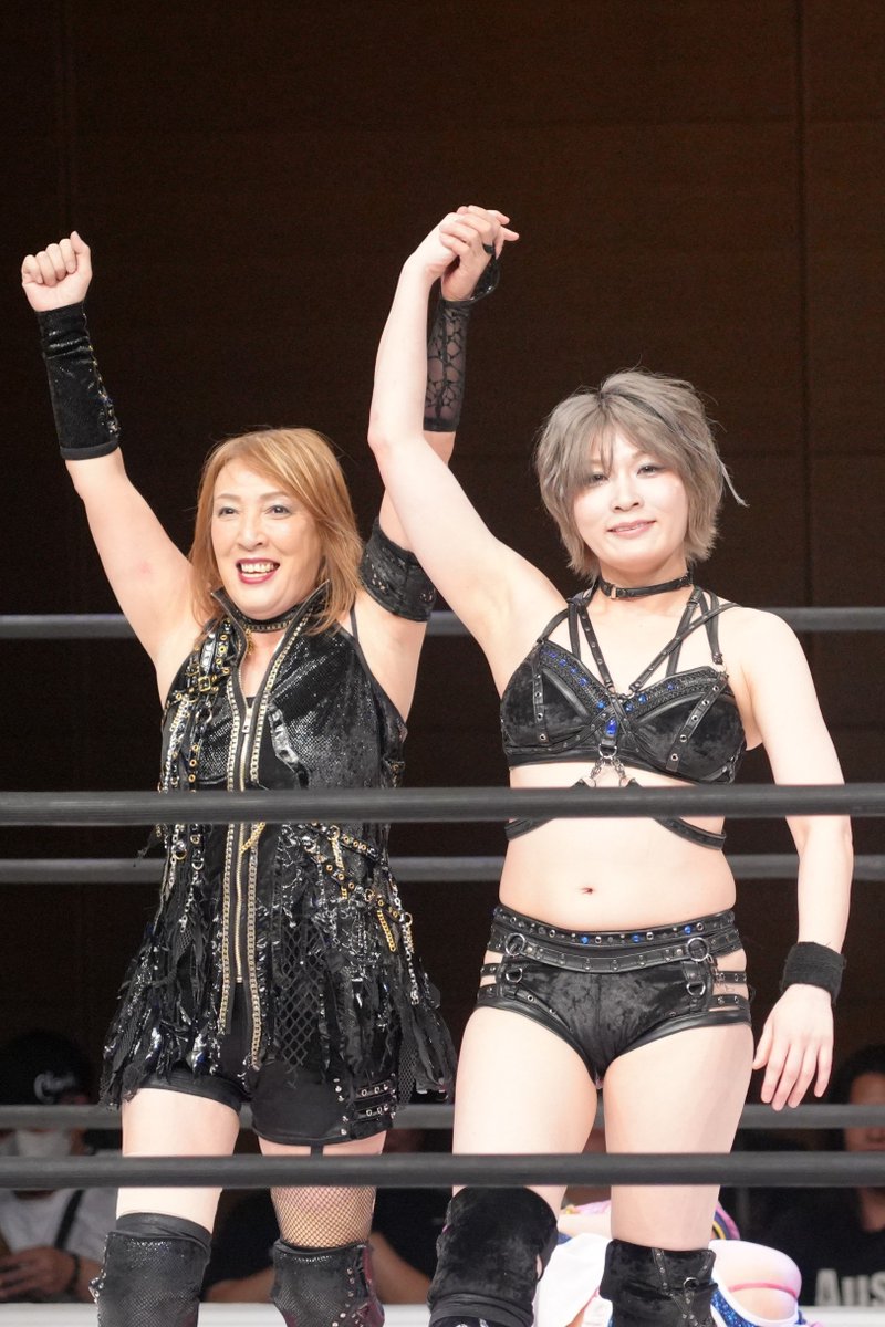 Magure_Keiji's tweet photo. 今日のブラックあのたんもステキでした🍠
尾崎さんとの息もピッタリ✨
OZアカデミー@西鉄ホール
#OZアカデミー
#安納サオリ 
#絶対不屈彼女 https://t.co/EOdFJeiX6s