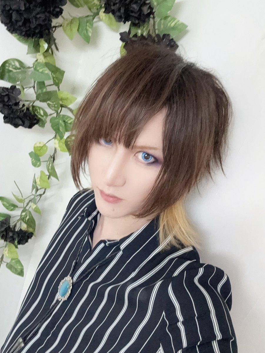 ROMiO_YOU's tweet photo. romio.ありがとうございました！(*´∀｀*)トラブルもありながら楽しく弾けました(●´艸`)！
次回LIVEまで少し時間があるのですが次回は年に1度のROMiO.であってROMiO.でないセッションなので是非期待しておいてください(∩∀`*)！今年もすごいショーになる予感はしてます(笑) https://t.co/3s9YugIbJO