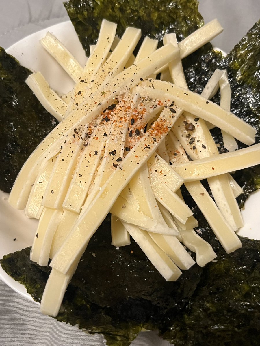 nmr_oi's tweet photo. 今日はこちらで一日を終わらせていく✨ https://t.co/Tdu1uwk0B7