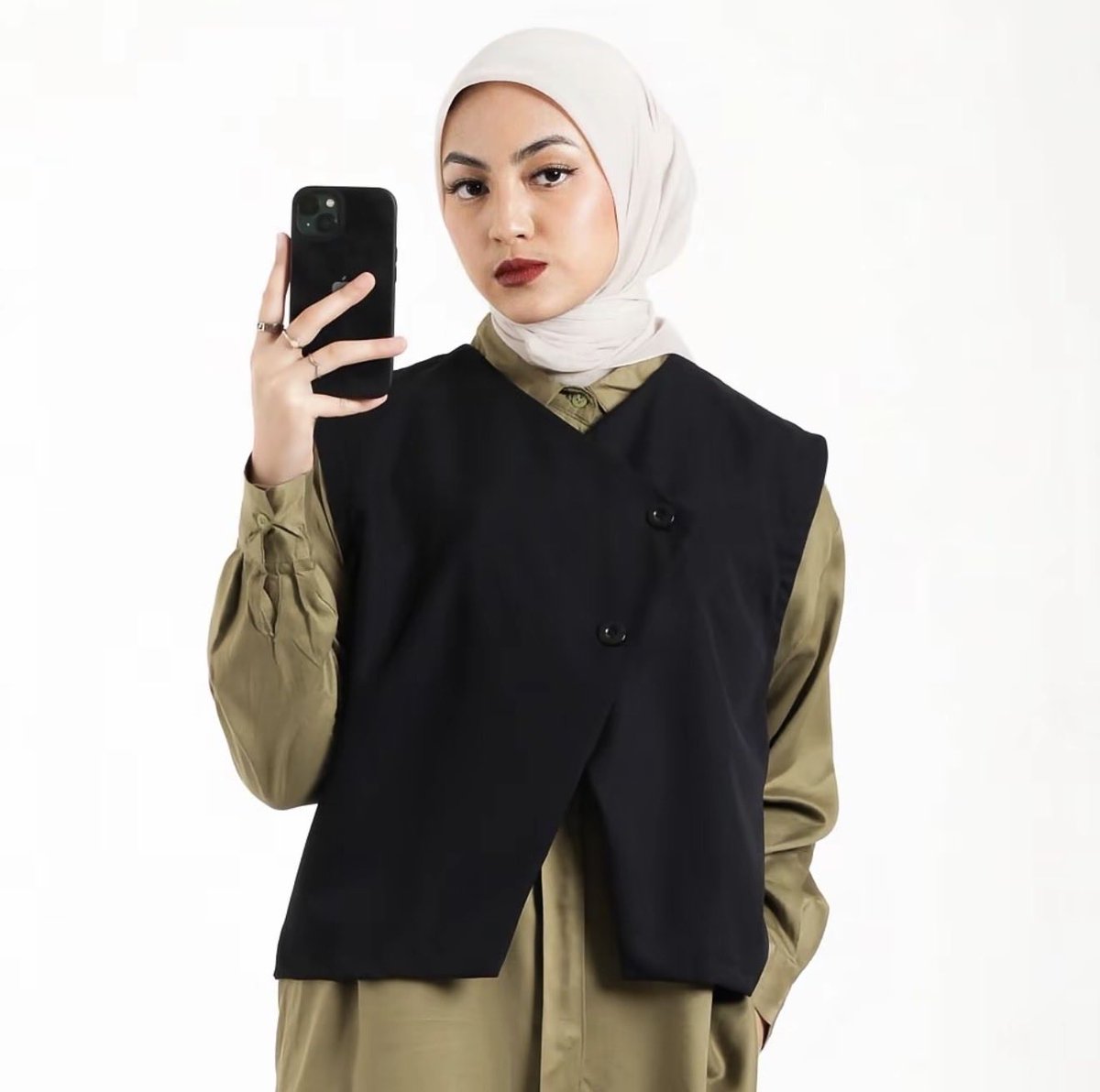 batmanoke's tweet photo. vest hitam

https://t.co/QBHckABWgY
seperti biasa dpt bonus” ya :3💕💕😁 https://t.co/rYT17hyJK5
