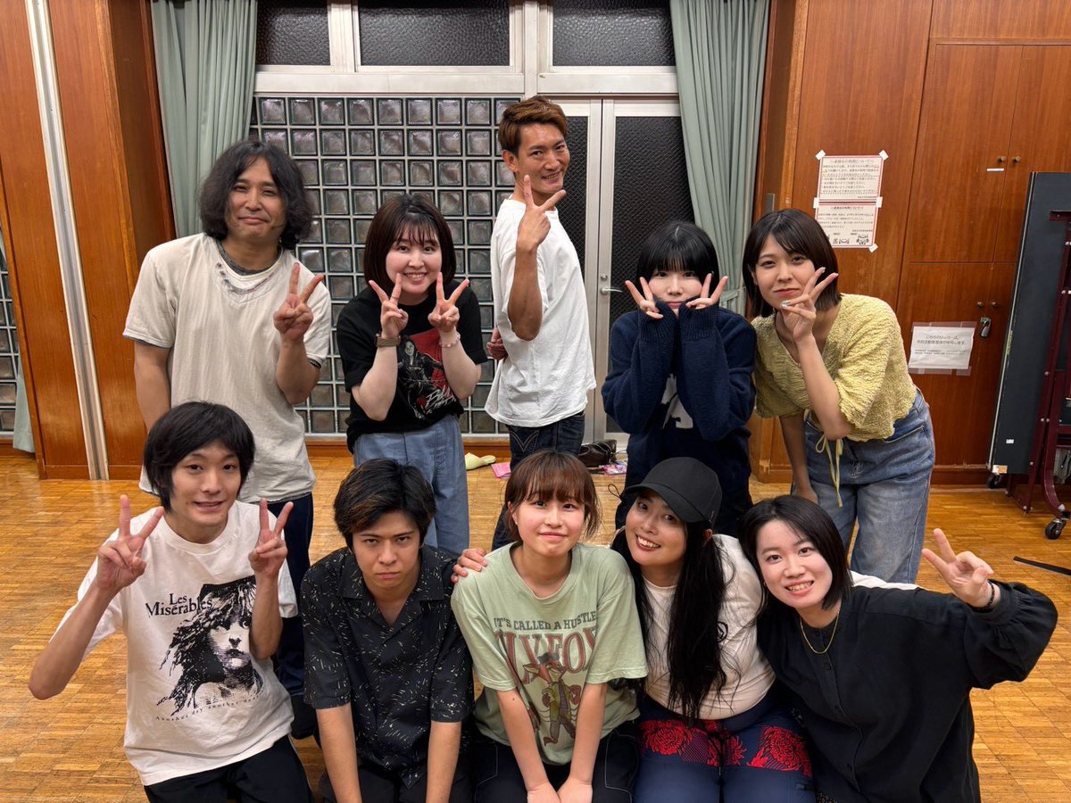 ayahanauta's tweet photo. 稽古終わりー！！
セリフと感情と行動が噛み合わないねー
あと短い短文でめちゃくちゃミスる！なぜ😂ww
着々とみんなセリフ入ってきてるから私も見習わないと🏃‍♀️🏃‍♀️

写真は前回の合同稽古の時！
B班全員集まったので📷
頑張ろう💪🏻

#d28 
#それキミ https://t.co/0c30rj184C