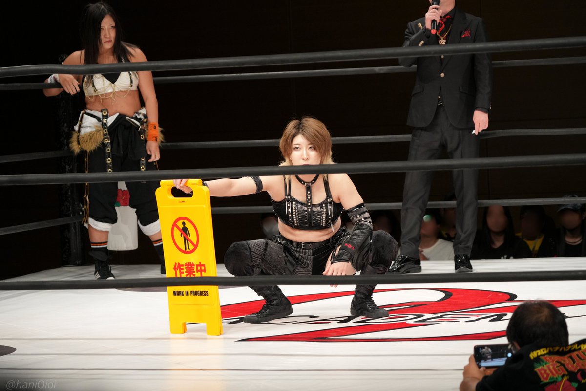 haniOioi's tweet photo. #OZアカデミー 9.5 西鉄ホール
#翔 選手vs ＃山下りな 選手vs #ジャガー横田 選手の３Way
＃関口翔 https://t.co/WIeosf56da