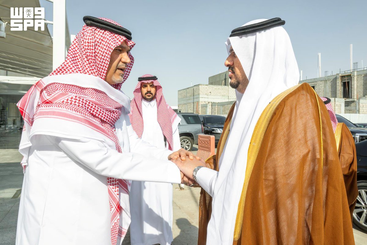 SPAregions's tweet photo. نائب أمير منطقة الرياض يؤدي صلاة الميت على عبدالجليل آل سيف.
https://t.co/28lGrWRwoz
#واس https://t.co/7wPSR5PfHI