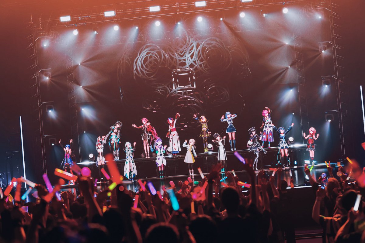 harusaruhi's tweet photo. 『KAMITSUBAKI FES '26 FIELD OF RESONANCE』ありがとうございました!!

皆さんの熱気が凄くて限界突破してしまた。
今年も観測者の皆さんと一夏の思い出を創れて嬉しかったです。
特別な夜を一緒に過ごしてくれてありがとう.𖥔 

［SETLIST］
M1：(A)letheia
M2：Deep Invite
M3：META
M31：天命系メルト(コラボcover)
M35：歌姫(ALL ARTIST)

Photo：後藤壮太郎

#神椿フェス2026 #神椿横浜戦線2026