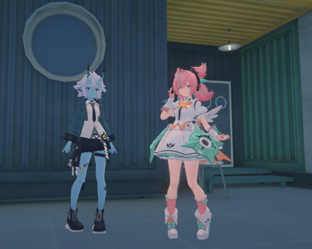BlueOniAgent's tweet photo. “I went to port Ellis today! And check out who I met! It’s @LYR1CALlilANG3L! That one girl from angels of delusion! Their group is suuuuuuper awesome!!!!” https://t.co/8zGLIgCzIM