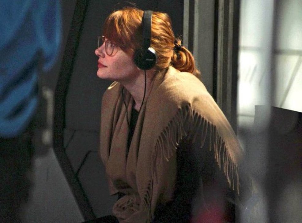 ShinHatiStatus's tweet photo. Shin Hati is still alive. Been thinking a lot about how Bryce Dallas Howard described Ahsoka S2 as “romantic” and I honestly do not know who or what else that could be referring to other than Wolfwren? https://t.co/BrD0KIe6oh