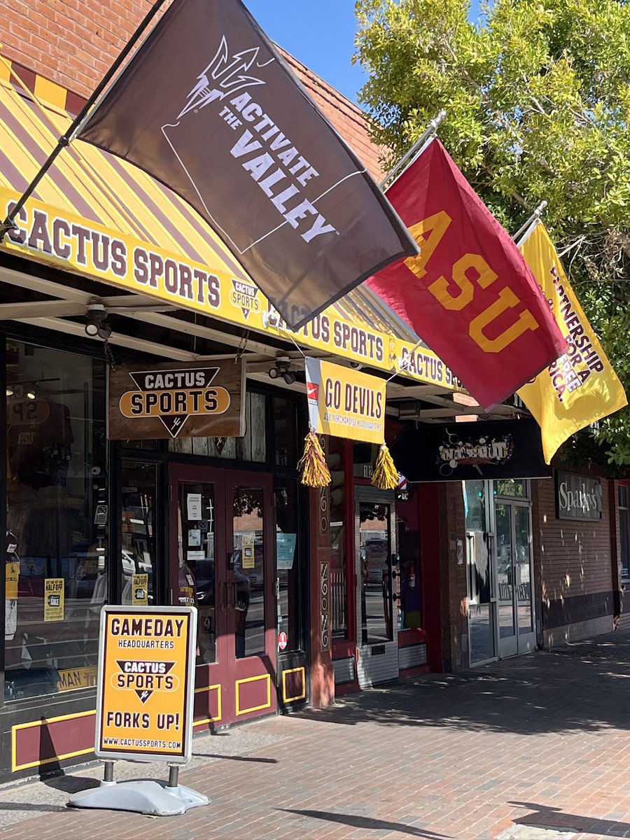 CactusSportsAZ's tweet photo. WAKE THE FORK UP, it’s GAMEDAY! https://t.co/hh1T1RA528
