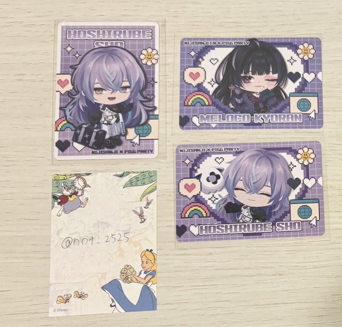 not_2525's tweet photo. 【交換】にじさんじ PIGG PARTY チップス2 ピグパーティ ピグパ  カード

【譲】画像1のもの
【求】画像2の💕青の方

同種交換の方優先
郵送希望

検索からも気軽にお声掛けください🙇‍♀️ https://t.co/A7Z4BdjSeX