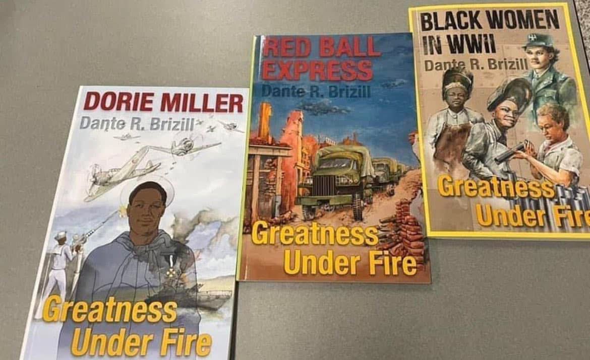 FlyEagles81's tweet photo. #Blackreadingmonth #Blacktwitter https://t.co/shoY16TRwe