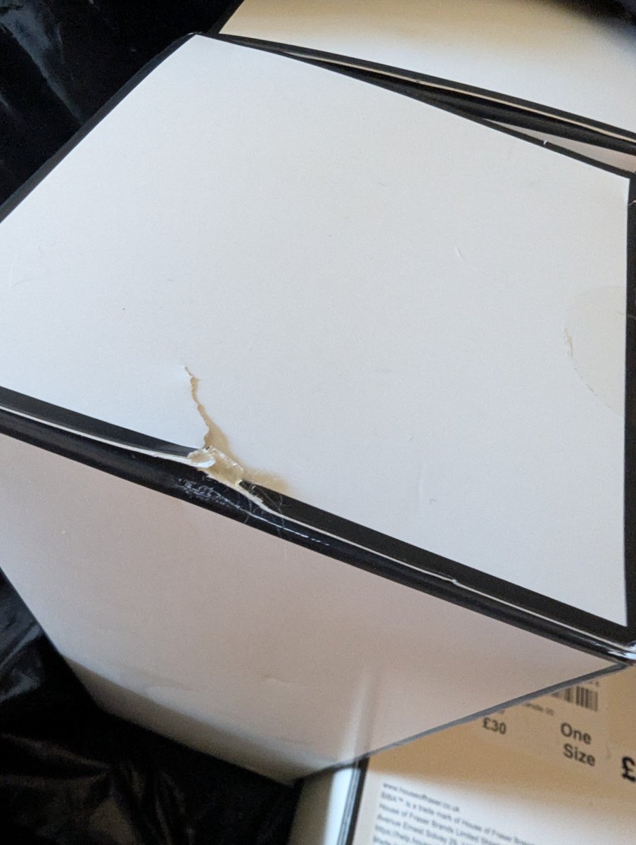 gxorgxxx's tweet photo. @houseoffraser Literally just chucked loose in the bag so the packaging is destroyed. Why you didn't have used a box. Instead you've just ruined lots of gifts. The towels have multiple pulls in them. Aren't these things being noticed? I'm very disappointed👎🏼 #QC #QualityControl https://t.co/7S0tBauZ3b