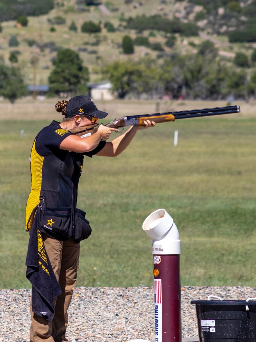 USAShooting's tweet photo. Trap competition is in full swing at Fort Carson 💥🌄

Every target counts as almost 200 athletes compete for a spot on the USA Shooting National Team 🇺🇸

#USAShooting #TeamUSA #TrapShooting #ShotgunSports #RoadtoLA28 https://t.co/5b7K2GeJeh