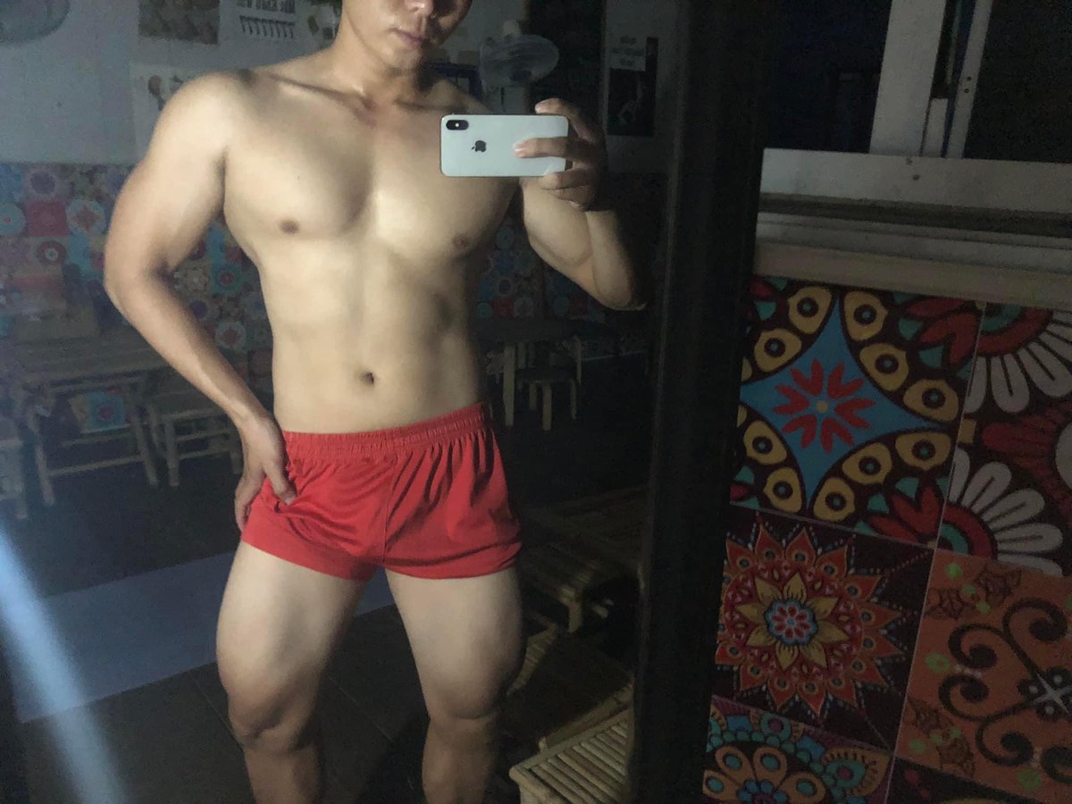 GymDat's tweet photo. Tìm bạn bè hoặc anh em menly gym kết bạn chơi chung và cùng some gay! Mình ở Nha Trang nhé🤝 https://t.co/yMsfQRs2LM