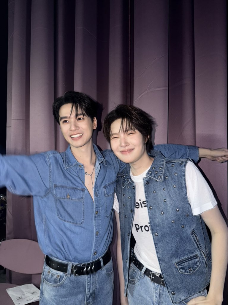 Chamook1919's tweet photo. เก่งมากเลยลูกแม่ พัฒนาต่อไปเรื่อยๆนะครับ สู้ต่อไป ฮึบๆ❤️🙏🏻

KNP IN CAT CM
#CATEXPOPxKengNamping
#KengNamping #เก่งน้ำปิง https://t.co/H8kCveQnLK