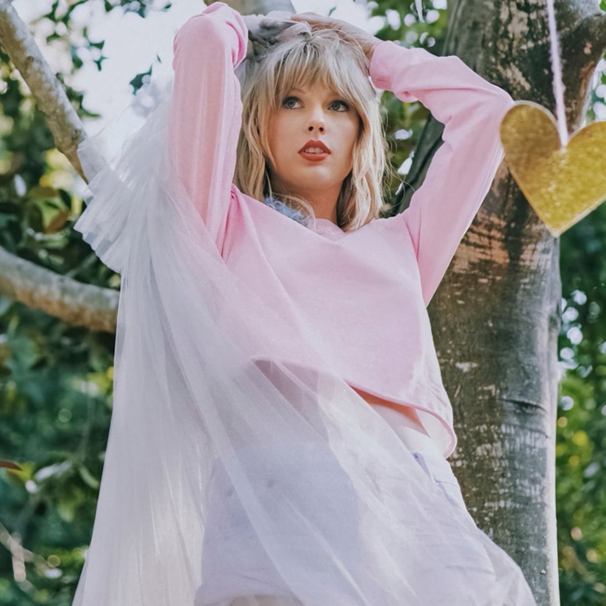 TheSwiftSociety's tweet photo. 🏆| “Opalite” has surpassed “Paper Rings” and is now Taylor Swift’s 36th most streamed song on Spotify https://t.co/itLMofRUeq