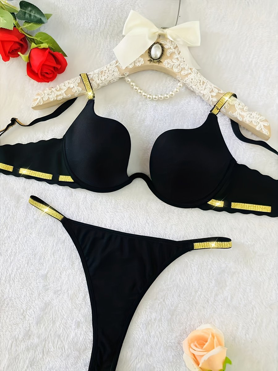DropshipsPk's tweet photo. Glitter Deep U Sexy Bra Set
Order Now : https://t.co/uFTV55oyT0
https://t.co/uFTV55oyT0 https://t.co/cwTtetlWl1