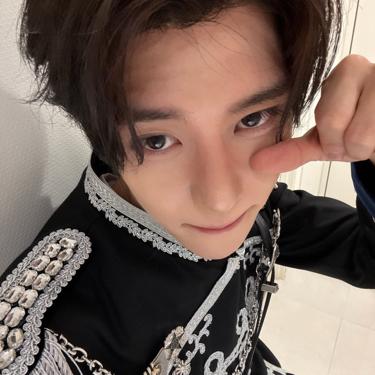 sionsbunny's tweet photo. ۫ ︵͡ ⁺ prince sion ❤︎ https://t.co/kBMlQvRDFe